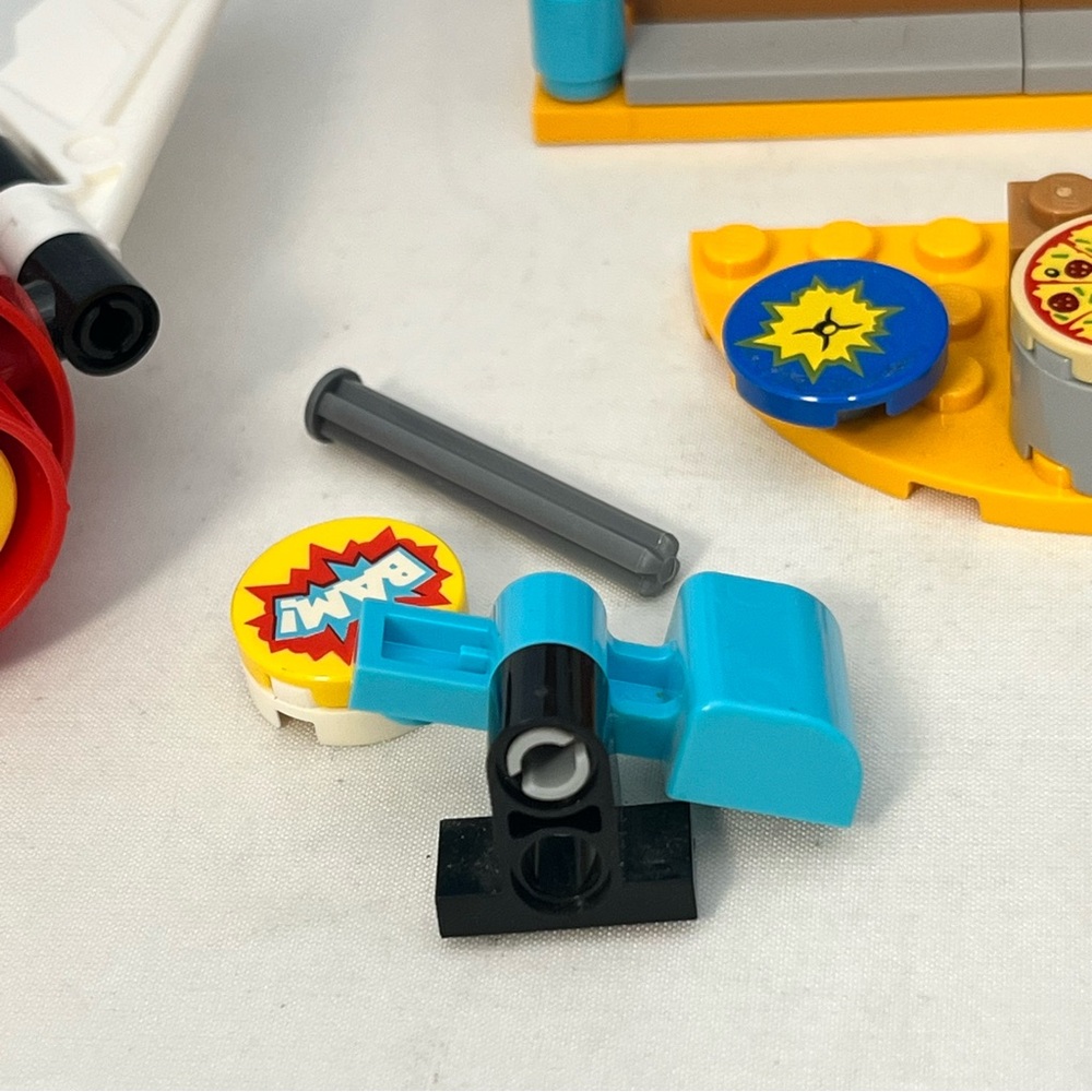 DC Lego 41231 Harley Quinn To The Rescue Cafe Partially Built Incomplete - Picture 6 of 16